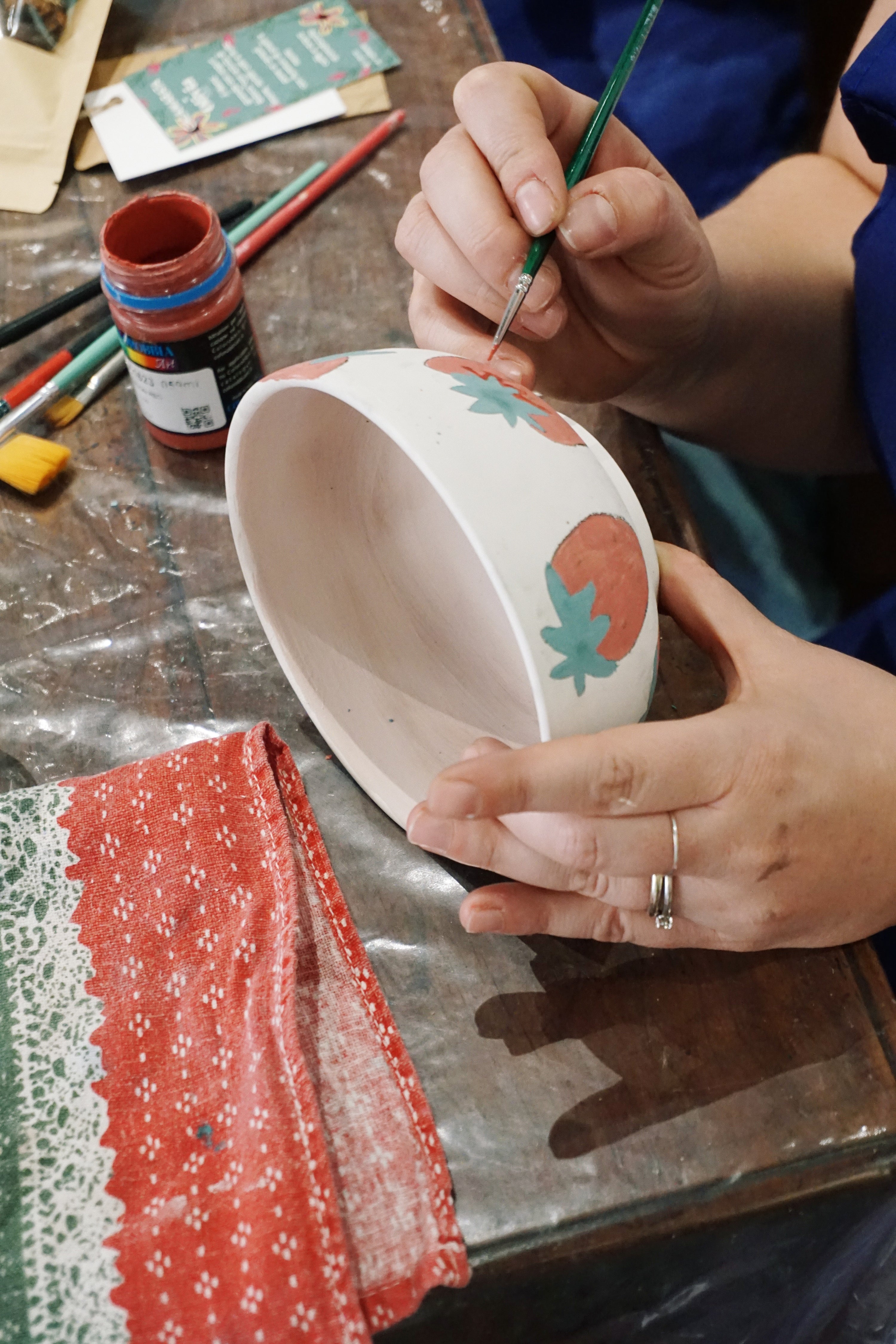 Painting Ceramics