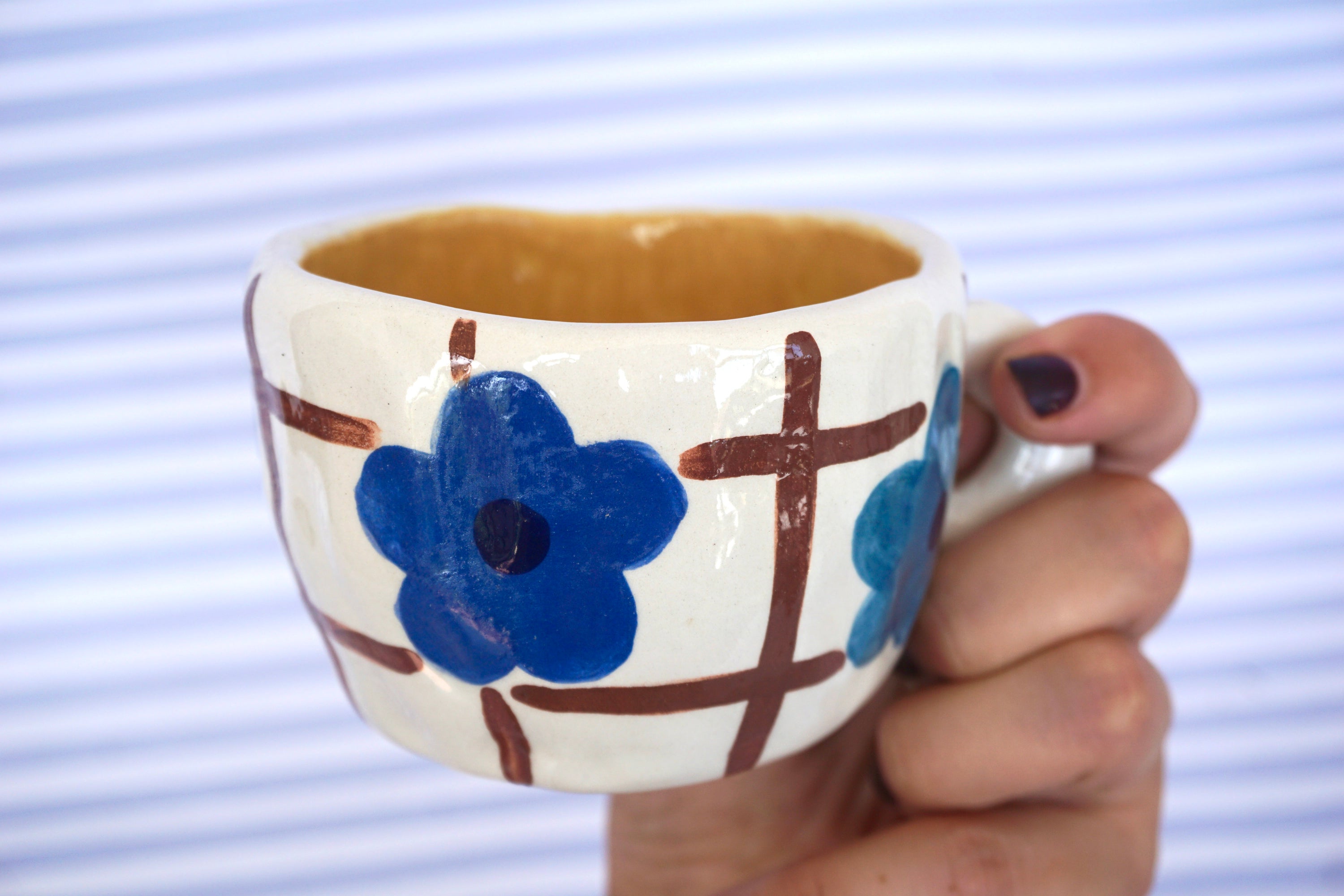 Tazza Righe marroni e fiorellini