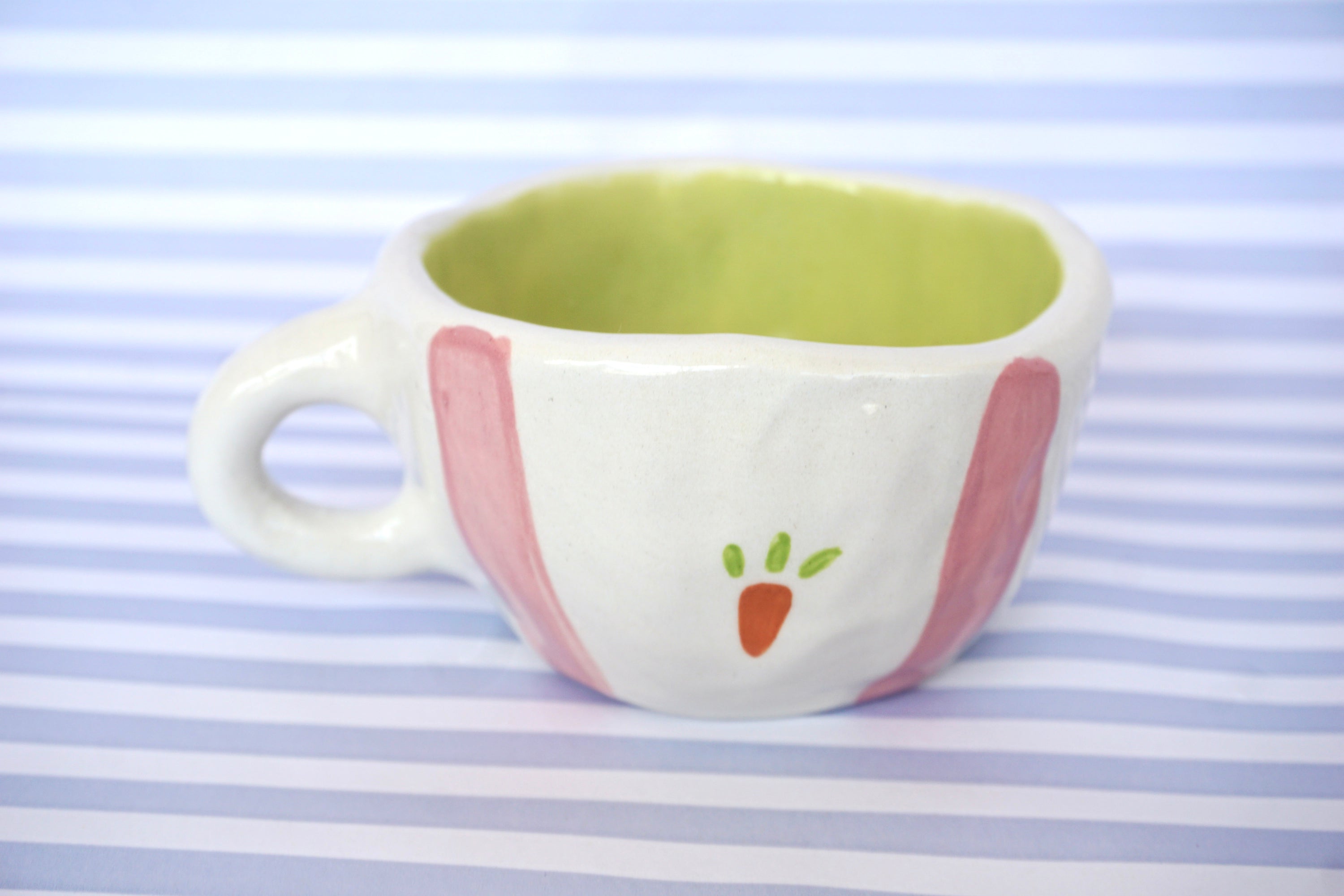 Tazza carotine e righe